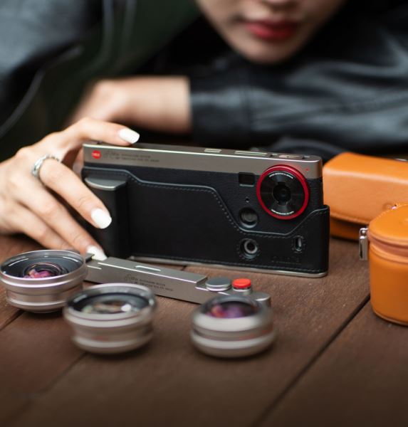 Nubia Z70S Ultra получит роскошный фотонабор со сменной оптикой