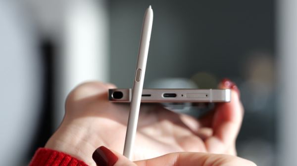 Обзор Samsung Galaxy S25 Ultra: все за и против