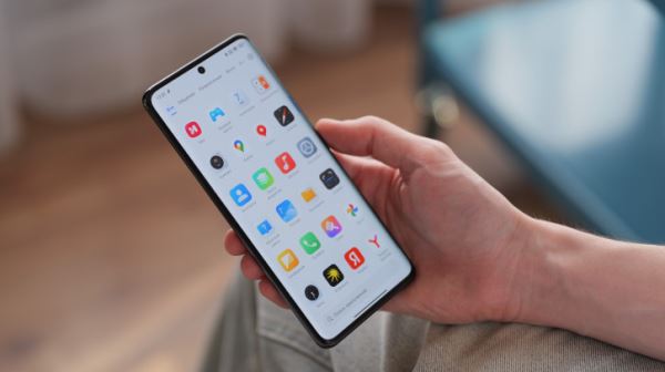 Обзор Xiaomi Redmi Note 14 Pro+: он прошёл трудный путь