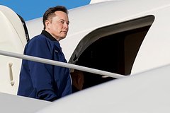 Маск назвал сроки вживления первого зрительного импланта