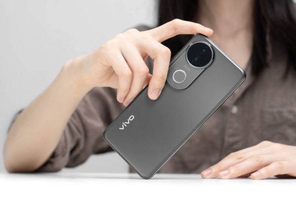 Vivo готовит новый компакт Pro mini, который порадует начинкой и ценой