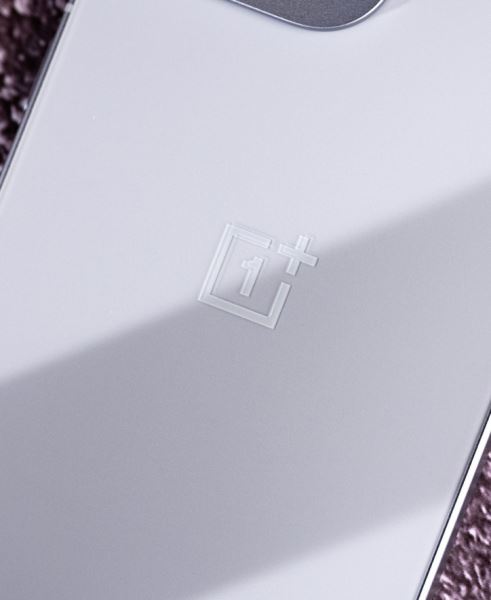OnePlus Ace 5 Racing Edition в разработке: первые секреты начинки