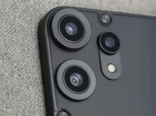 Ритейлер раскрыл набор камер CMF Phone 2 Pro: круче, чем ожидалось?
