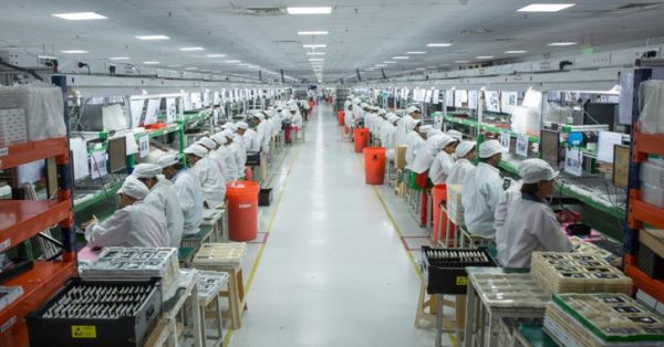 11,5 часов в день: Xiaomi тайно принуждает сотрудников к переработкам