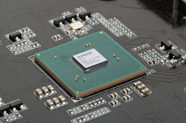 Обзор материнской платы Gigabyte B850 Gaming X WiFi6E на чипсете AMD B850