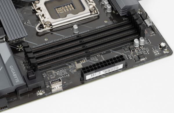 Обзор материнской платы Gigabyte B860 Eagle WiFi6E на чипсете Intel B860