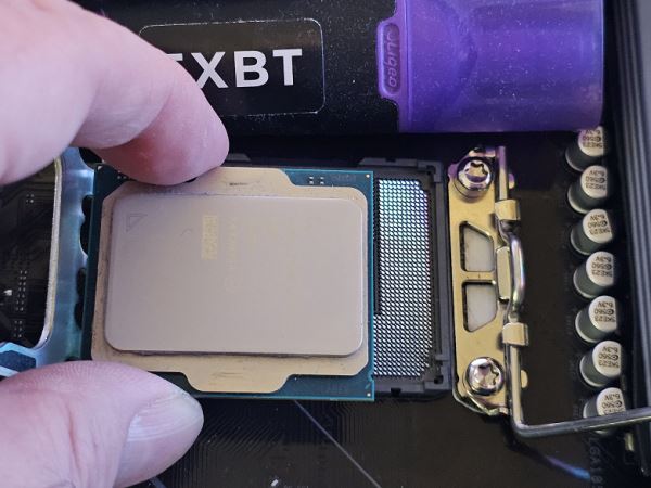 Обзор материнской платы Gigabyte B860 Eagle WiFi6E на чипсете Intel B860