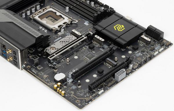 Обзор материнской платы MSI MAG Z890 Tomahawk WiFi на чипсете Intel Z890
