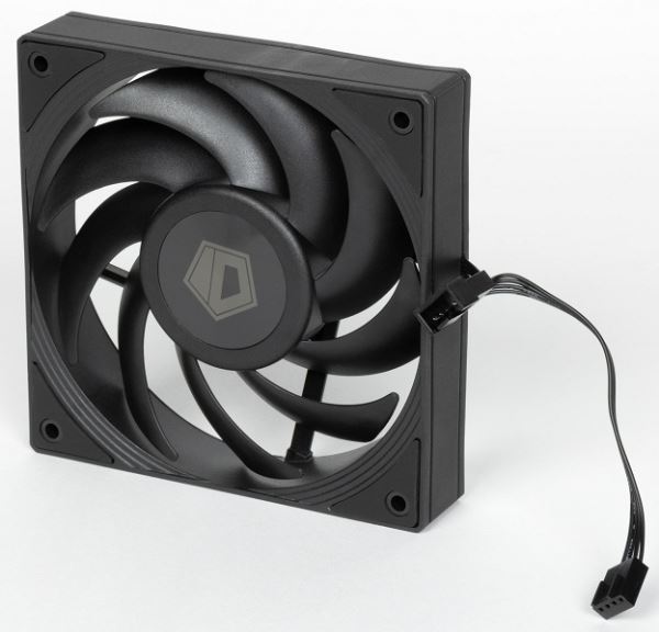 Обзор трехсекционной системы жидкостного охлаждения ID-Cooling DX360 Max