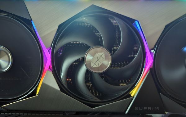 Обзор видеокарты MSI GeForce RTX 5080 Suprim SOC (16 ГБ)