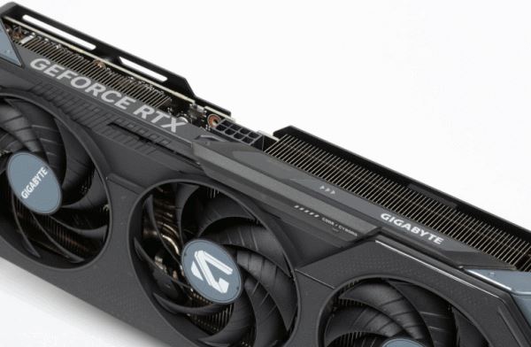 Обзор видеоускорителя Nvidia GeForce RTX 5060 Ti на основе карты Gigabyte GeForce RTX 5060 Ti Gaming OC 16G (16 ГБ)
