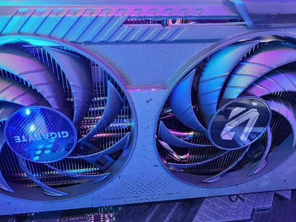 Обзор видеоускорителя Nvidia GeForce RTX 5060 Ti на основе карты Gigabyte GeForce RTX 5060 Ti Gaming OC 16G (16 ГБ)