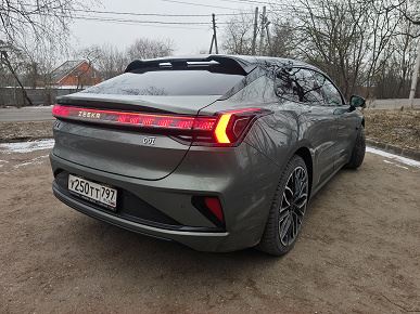 Рестайлинговый Zeekr 001: попытка &laquo;примерить&raquo; электромобиль на себя